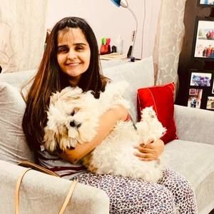 Meet your Posher, Priyanka